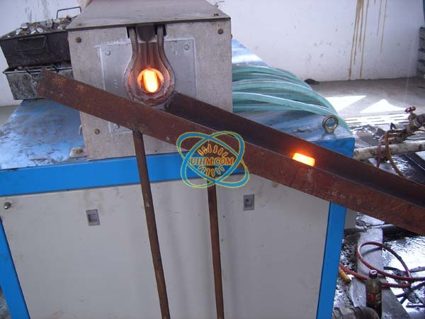 Medium frequency induction forging 1 Medium frequency induction forging 1