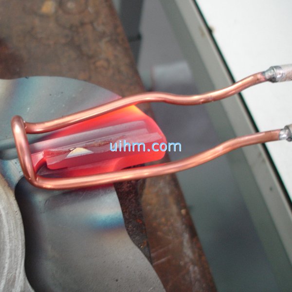 UHF induction brazing carbide bladeUnited Induction Heating Machine