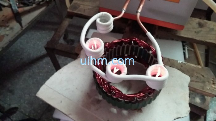 Induction Heating 3 wire bundles of rotor with a 3 heads induction coil Induction Heating 3 wire bundles of rotor with a 3 heads induction coil