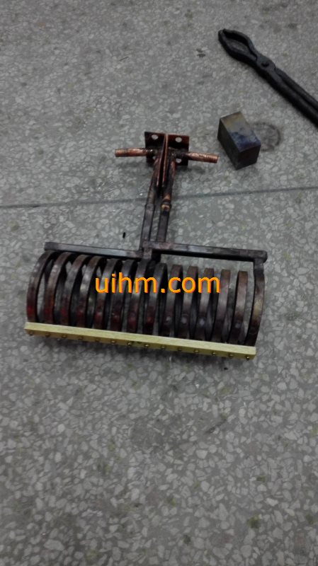 customized helical induction coil for heating steel pipe (2) customized helical induction coil for heating steel pipe (2)