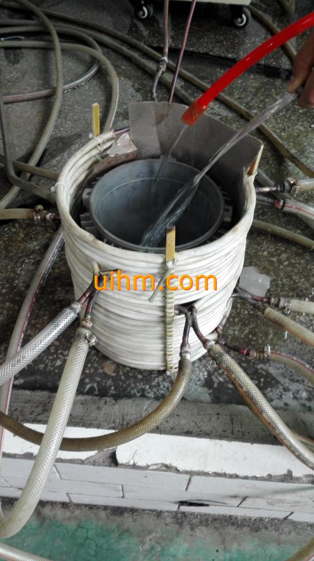customized series connection induction coils for shrink fitting aluminum motor frame (3) customized series connection induction coils for shrink fitting aluminum motor frame (3)