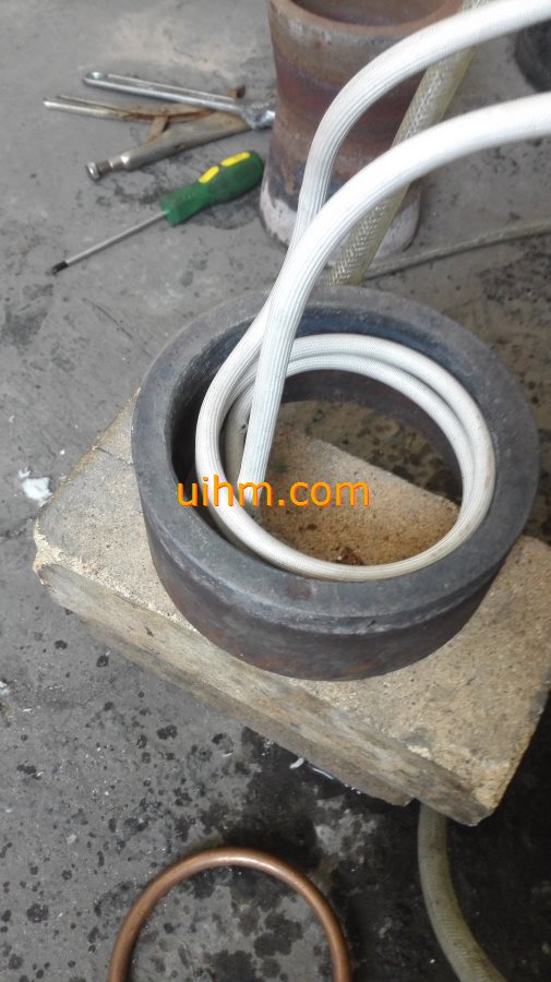 induction hardening inner surface of steel pipe (2)