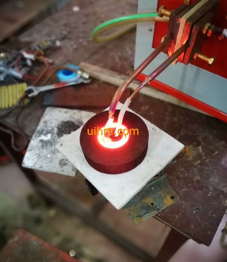 induction hardening inner surface of steel ring by UHF induction heater
