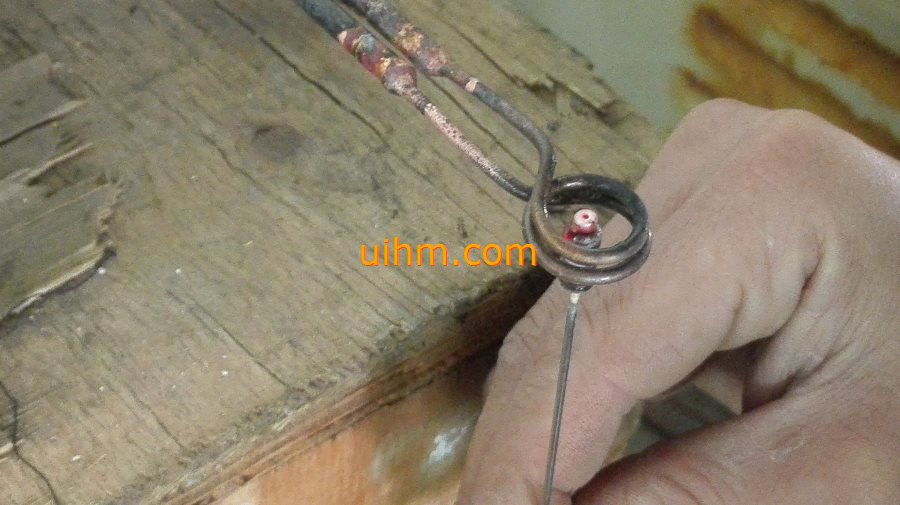 induction soldering tiny SS steel pipe with steel sleeve by silver stick (9)