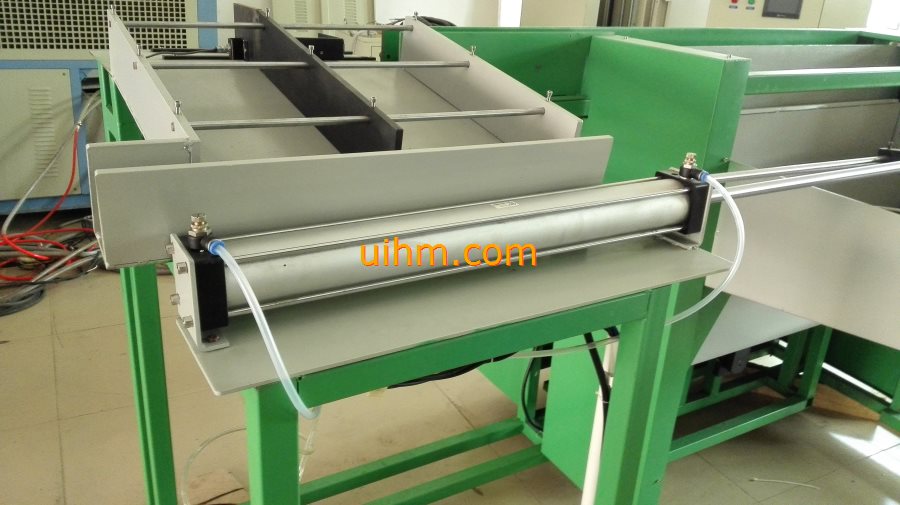 custom-design auto feed system for induction forging steel rods (10) custom-design auto feed system for induction forging steel rods (10)