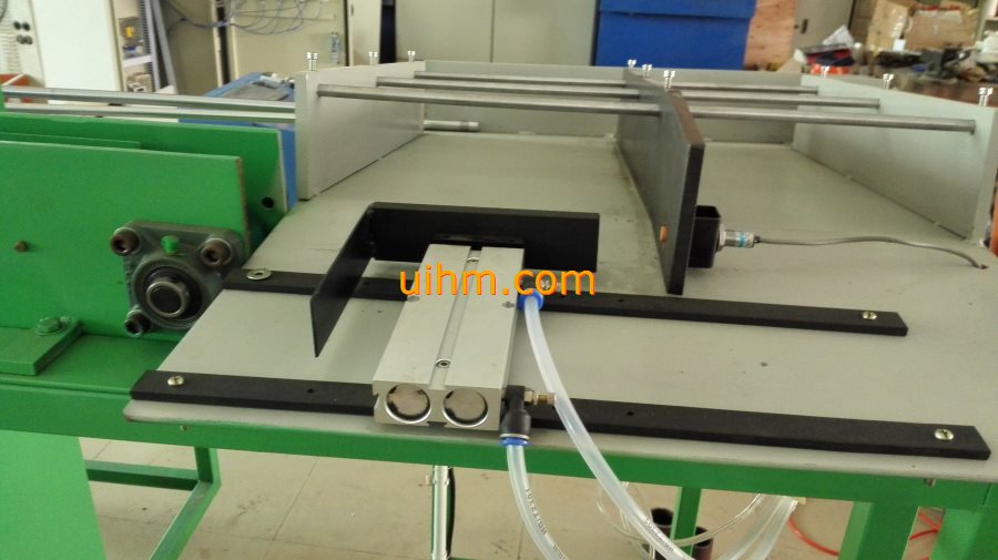 custom-design auto feed system for induction forging steel rods (9) custom-design auto feed system for induction forging steel rods (9)